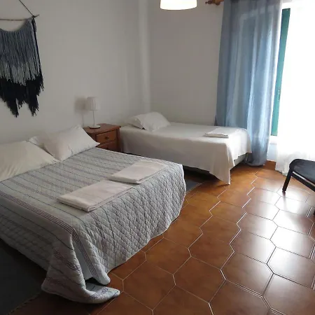 Casas Da Supertubos Сasa de vacaciones