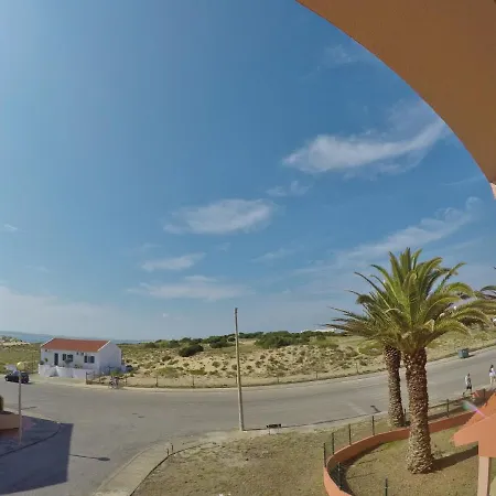 Casas Da Supertubos *